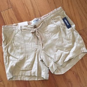 Women’s size 10 Khaki Linen Old Navy Shorts NWT